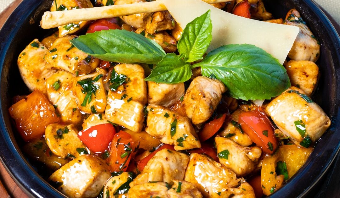 Healthy Chicken Meatballs with Zucchini — Week 17 Meal Plan | Social Cook
